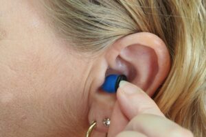 Read more about the article Best Hearing aid Insurance Coverage UK